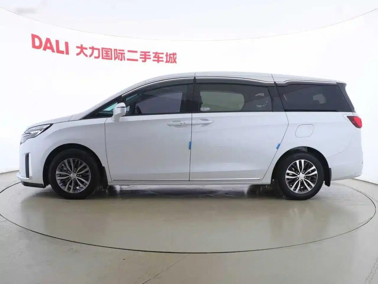 Buick GL8 2023 ES Luxury Comfort Edition — миниатюра 12