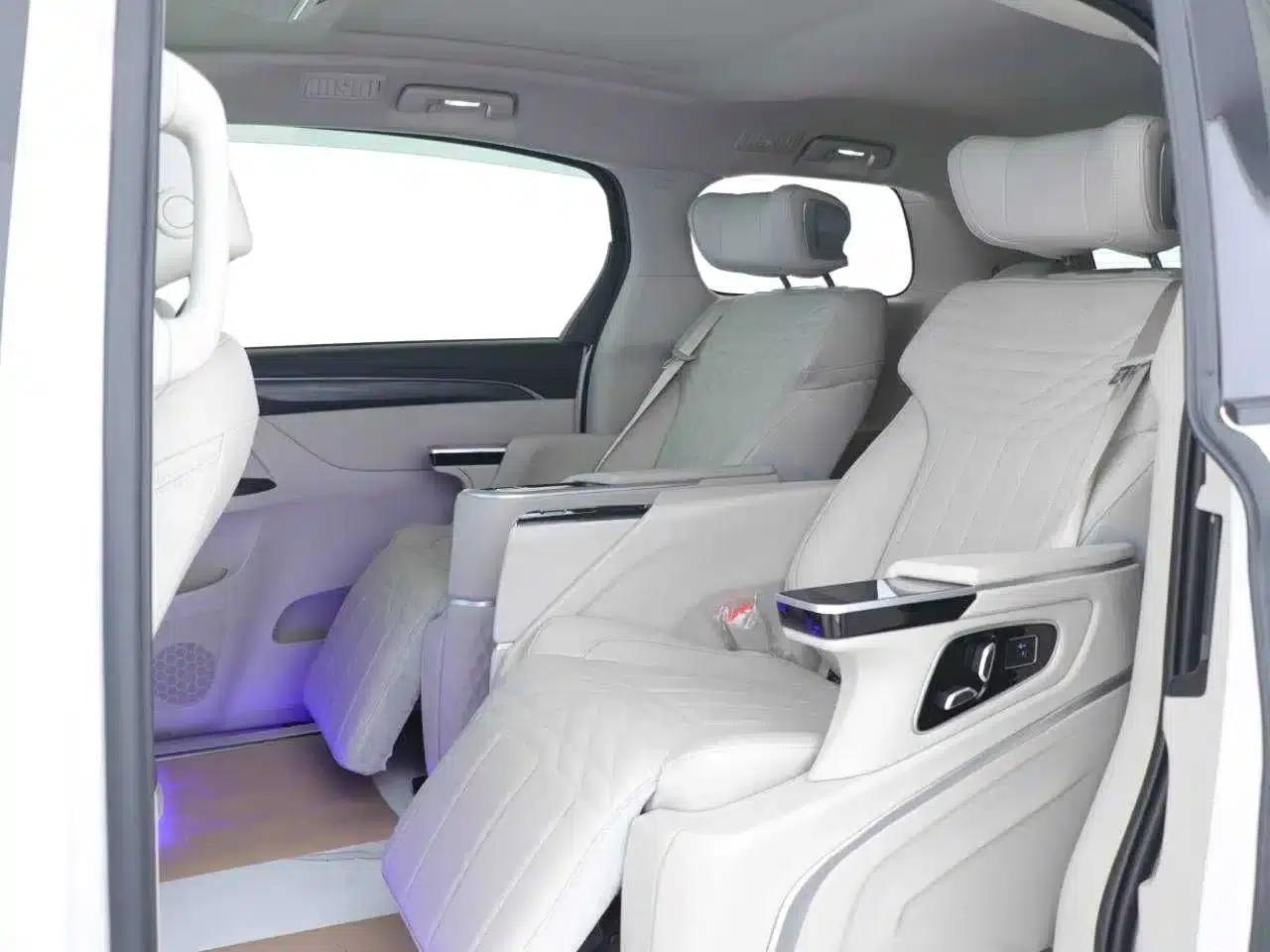Buick GL8 2023 ES Luxury Comfort Edition — миниатюра 10