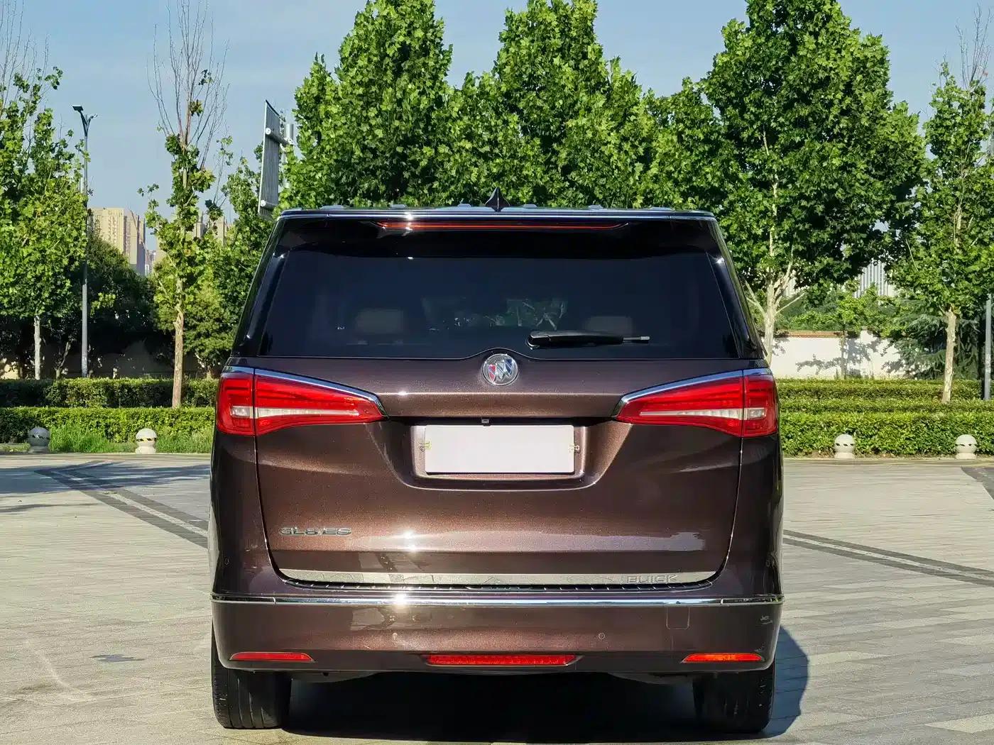 Buick GL8 2017 ES 28T Luxury Edition (National V Emission Standard) — миниатюра 5