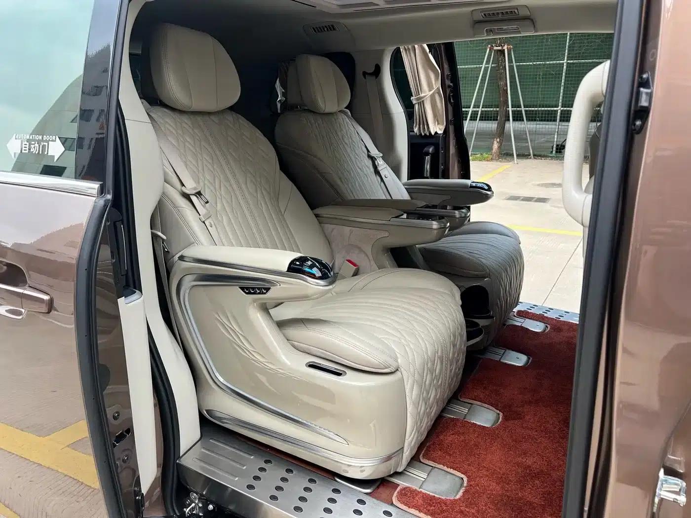 Buick GL8 2020 Land Business Class 652T Comfort — миниатюра 9