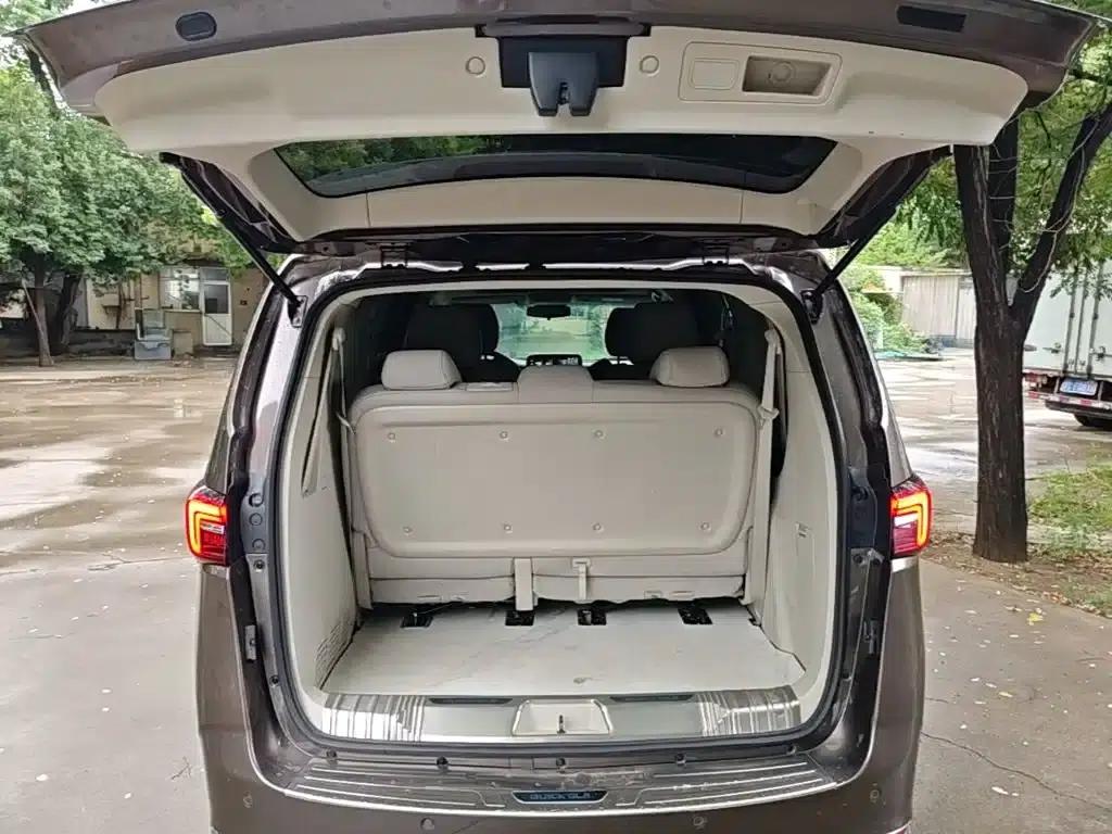 Buick GL8 2023 Land Business Class Smart Edition — миниатюра 19