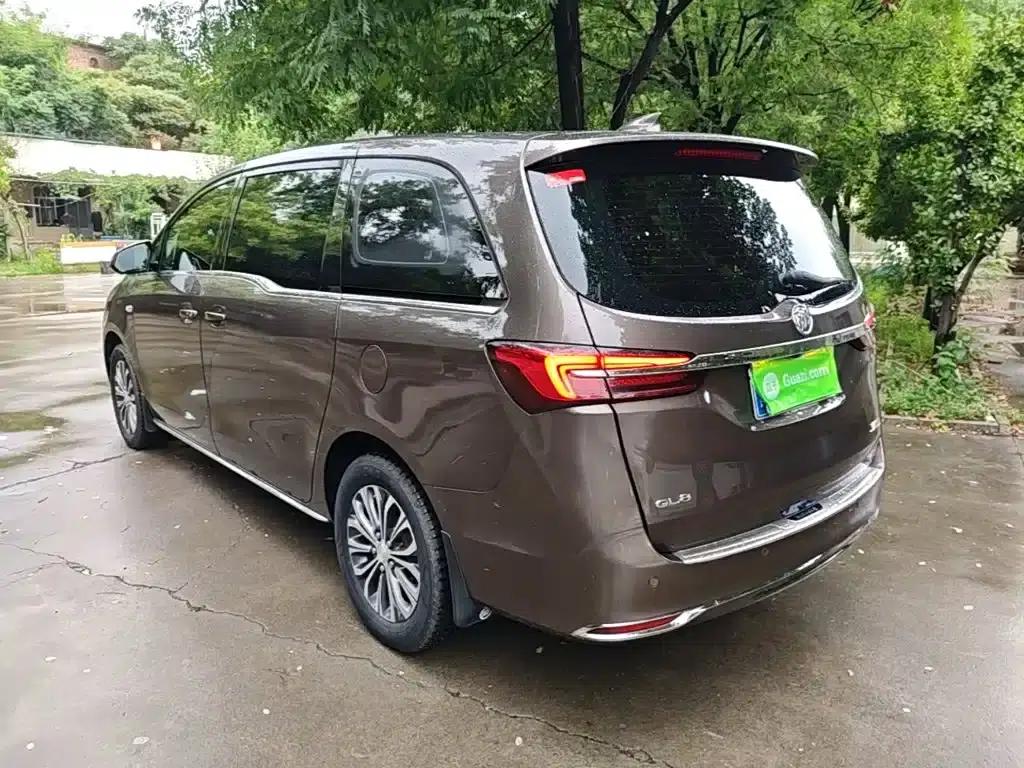 Buick GL8 2023 Land Business Class Smart Edition — миниатюра 5
