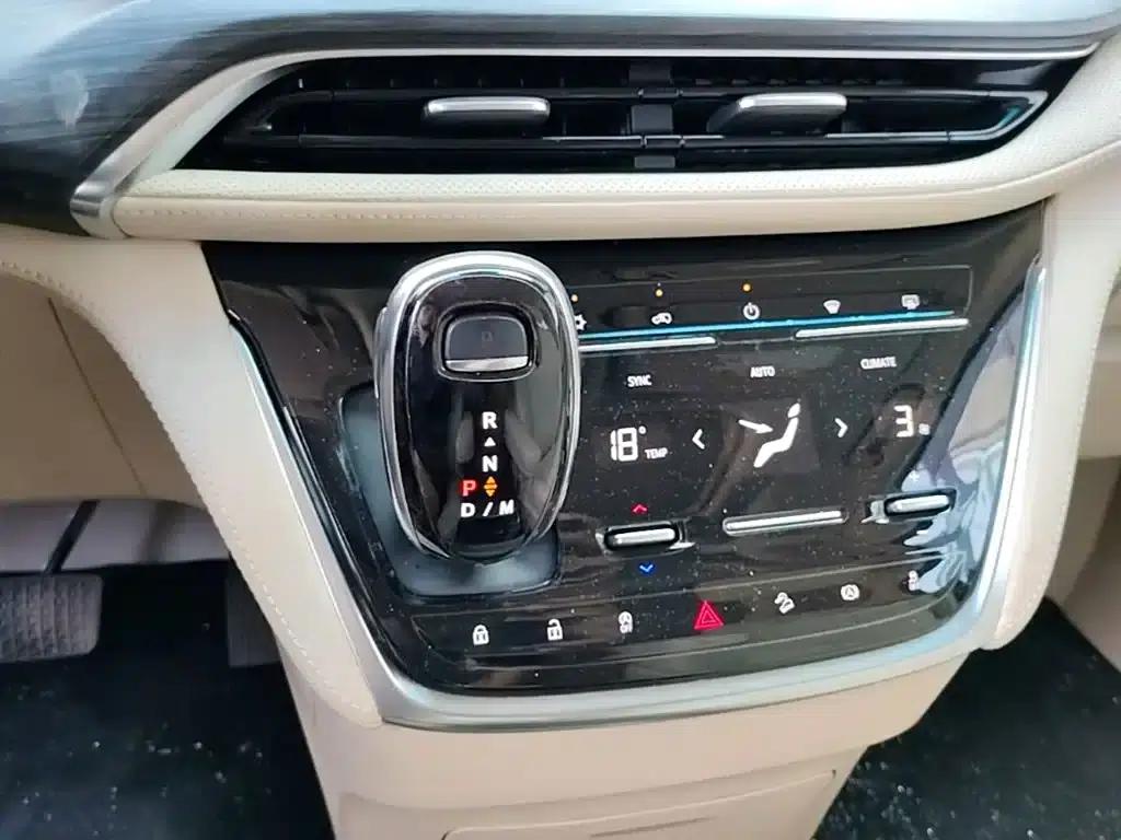 Buick GL8 2023 ES Luxury Edition — миниатюра 14