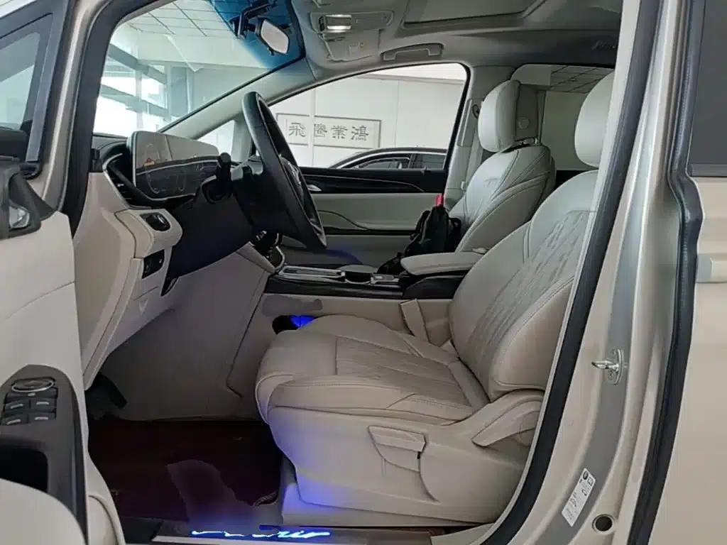 Buick GL8 2021 ES Avantgarde 653T Comfort — миниатюра 16