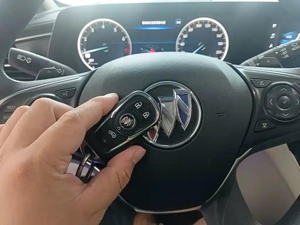 Buick GL8 2021 ES Avantgarde 653T Comfort — миниатюра 9
