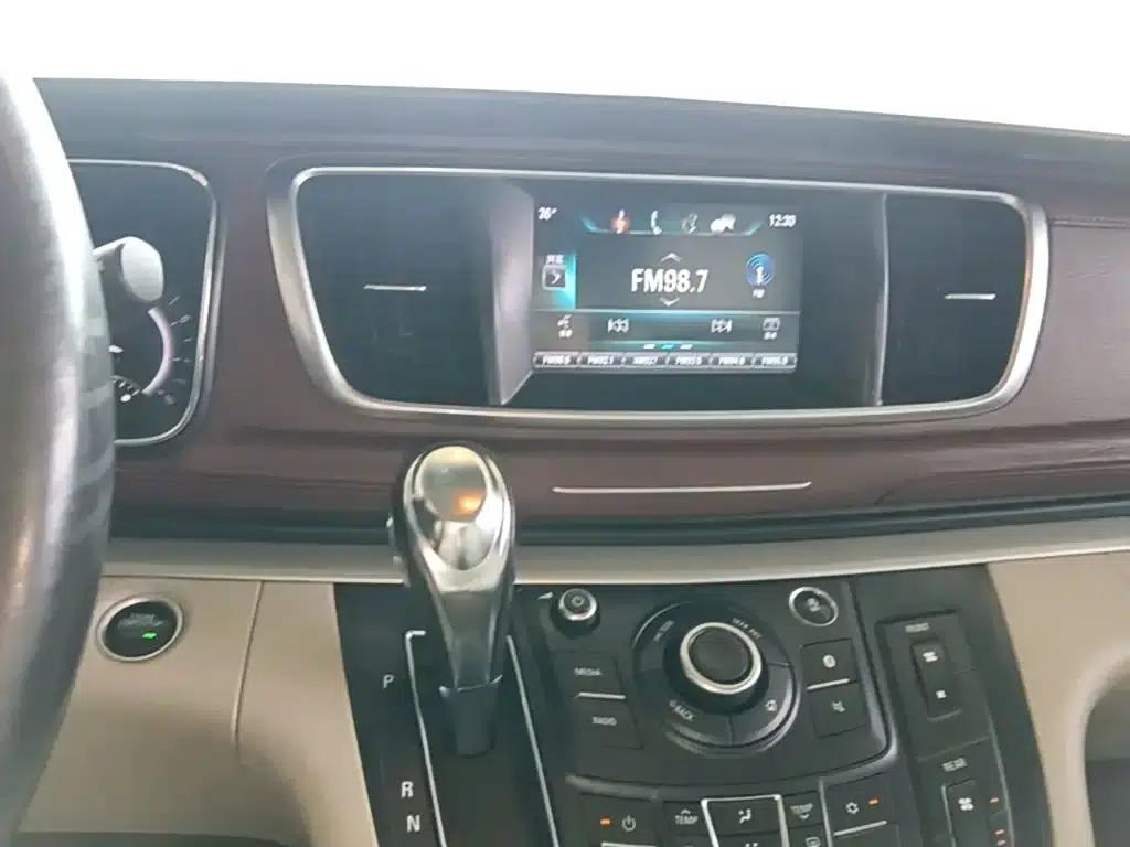 Buick GL8 2017 25S Premium Edition (National V Emission Standard) — миниатюра 13