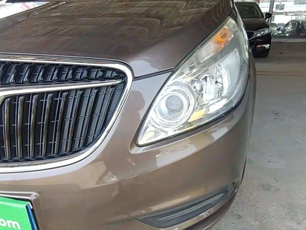 Buick GL8 2017 25S Premium Edition (National V Emission Standard) — миниатюра 24
