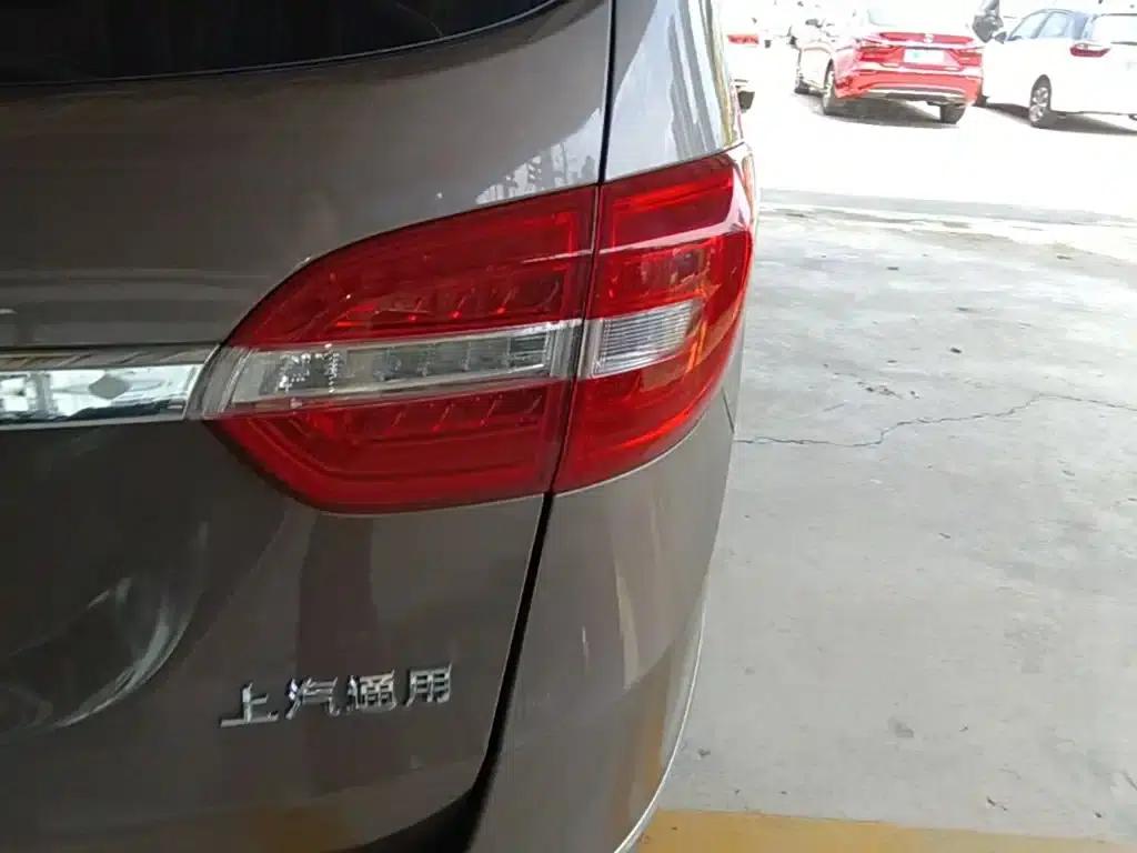 Buick GL8 2017 25S Premium Edition (National V Emission Standard) — миниатюра 8