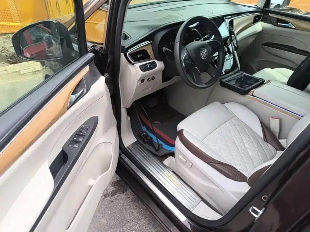 Buick GL8 2018 ES 28T Comfort Model (China VI Emission Standard) — миниатюра 16