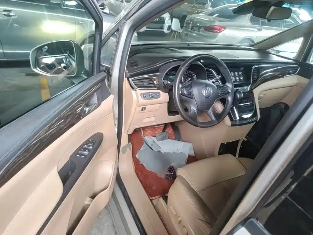 Buick GL8 2017 ES 28T Luxury Edition (National V Emission Standard) — миниатюра 16