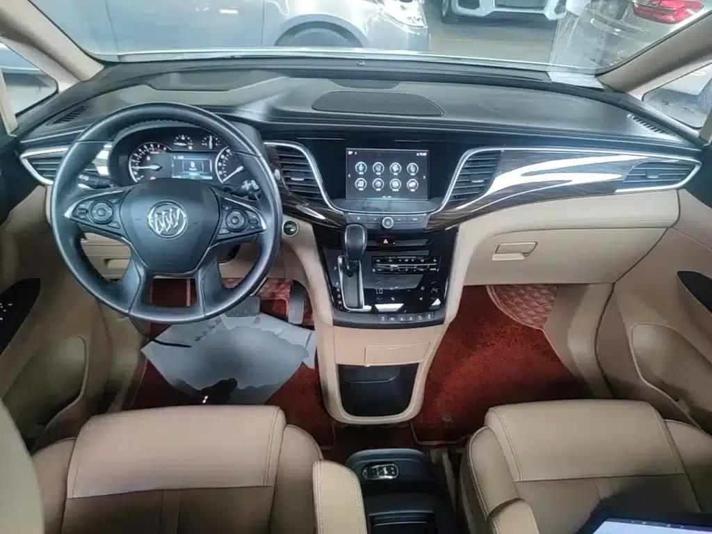 Buick GL8 2017 ES 28T Luxury Edition (National V Emission Standard) — миниатюра 10