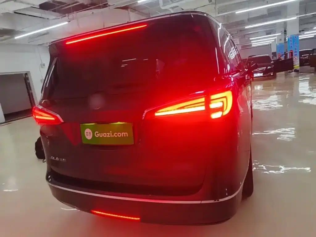 Buick GL8 2017 ES 28T Flagship Edition (National V Emission Standard) — миниатюра 6