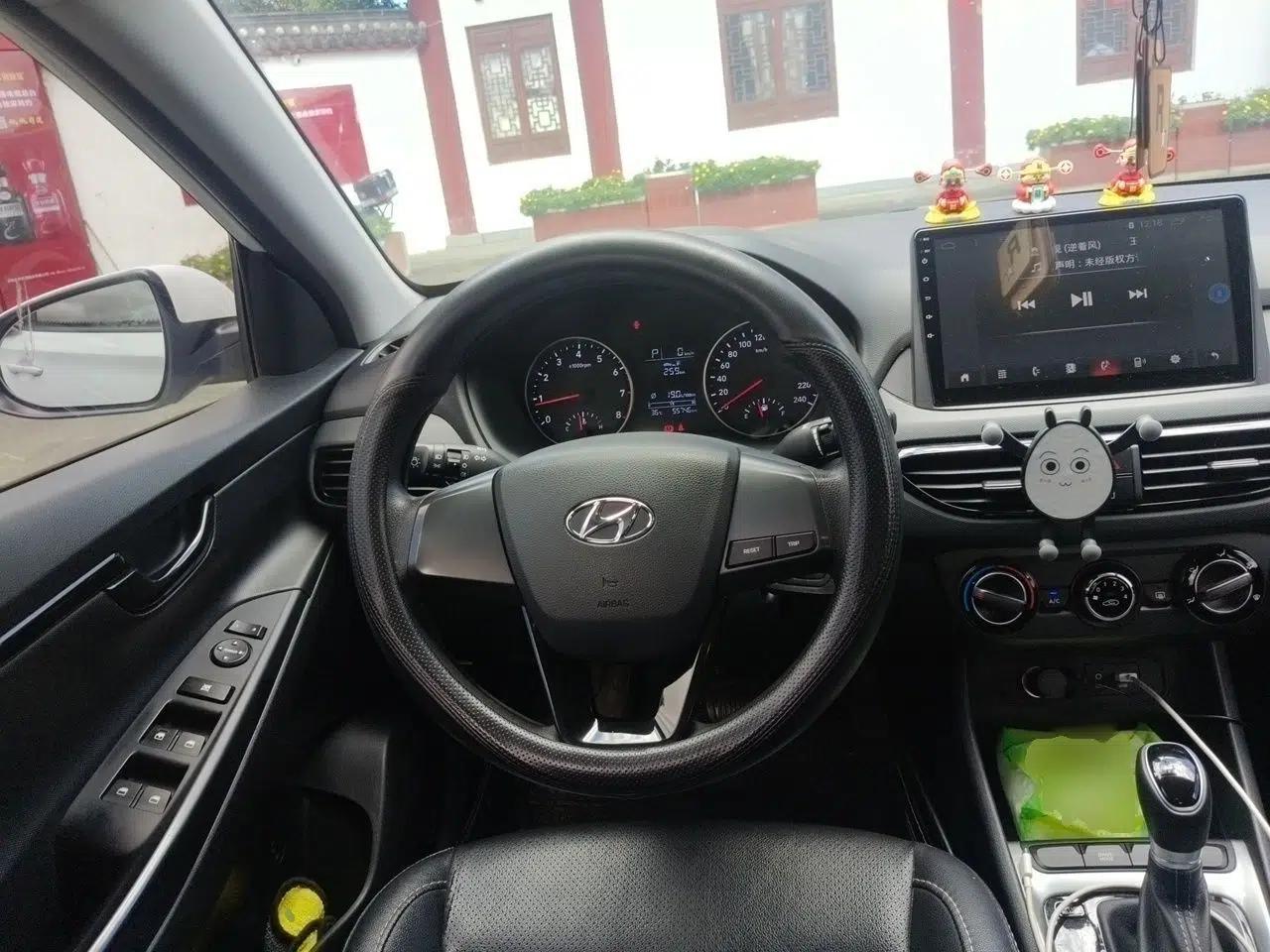 Hyundai Celesta 2018 1.6L Automatic GL Enjoyment Version China V Standard — миниатюра 10