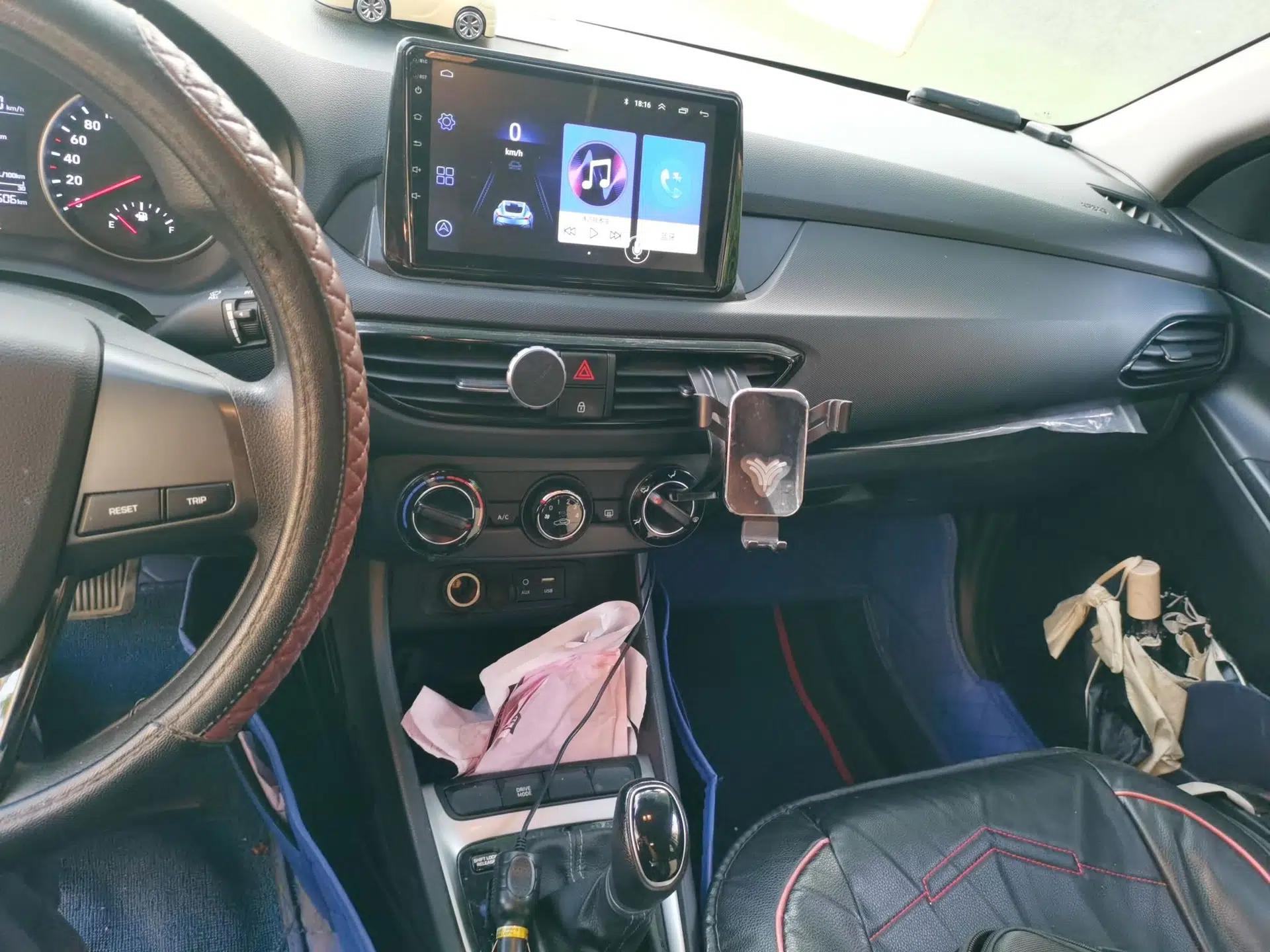 Hyundai Celesta 2018 1.6L Automatic GL Enjoyment Edition China VI compliant — миниатюра 13
