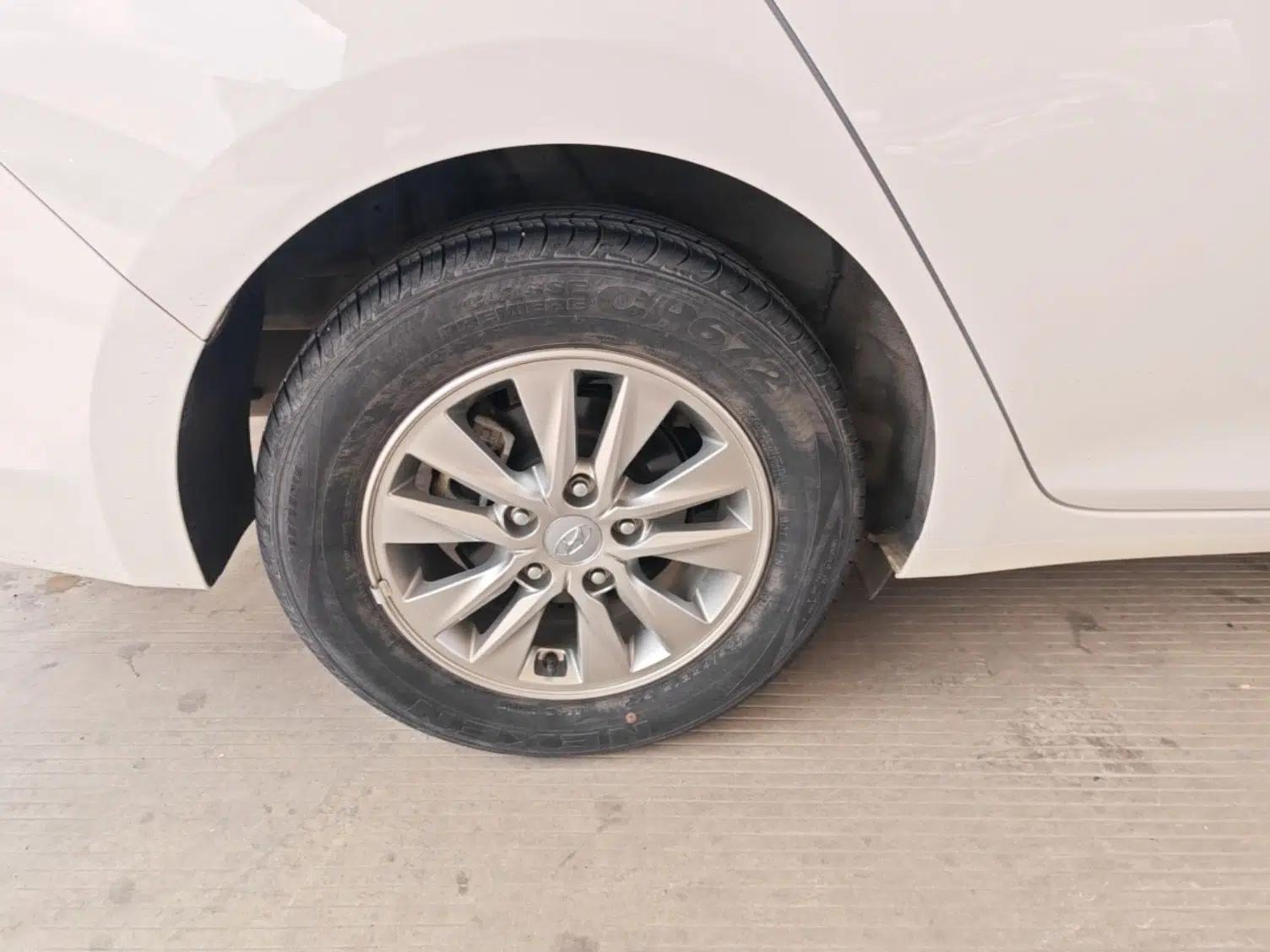 Hyundai Celesta 2020 1.6L Automatic GL Enjoyable Edition — миниатюра 11