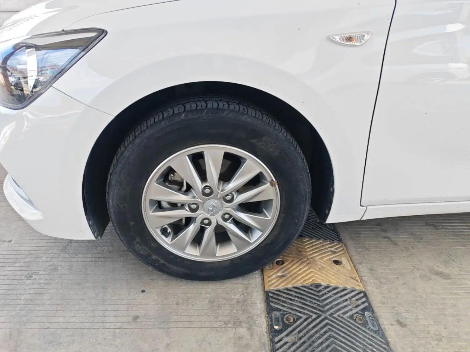 Hyundai Celesta 2020 1.6L Automatic GL Enjoyable Edition — миниатюра 15
