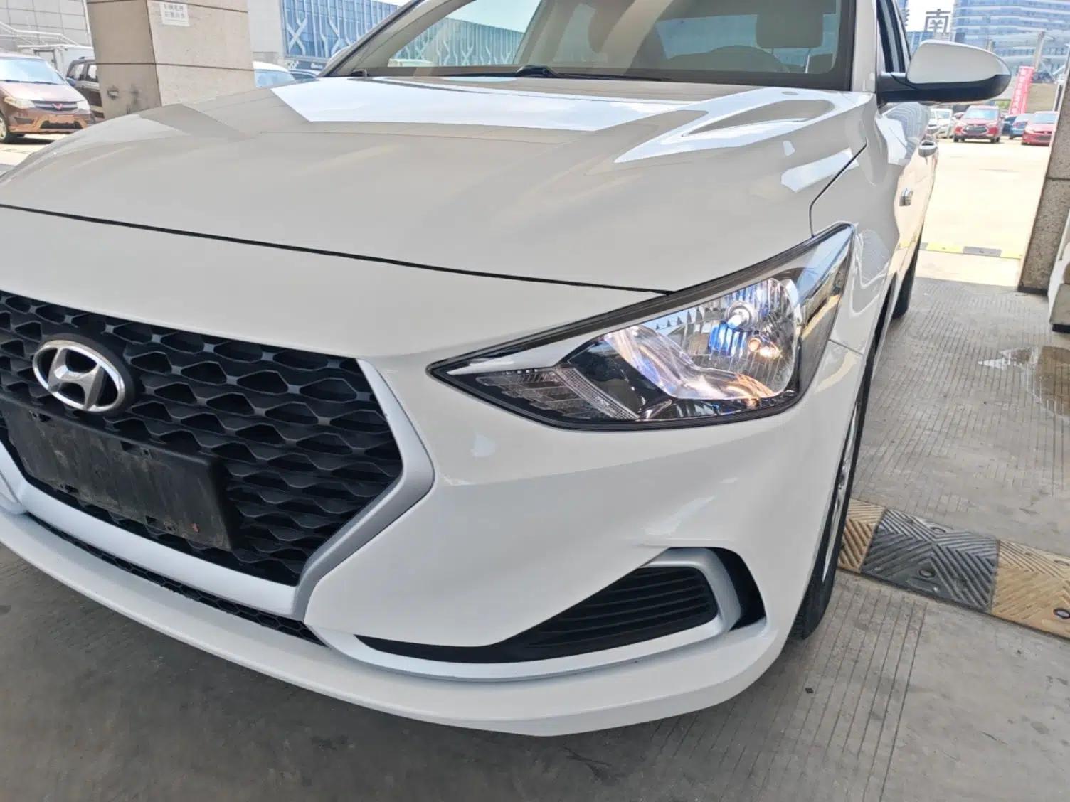 Hyundai Celesta 2020 1.6L Automatic GL Enjoyable Edition — миниатюра 8
