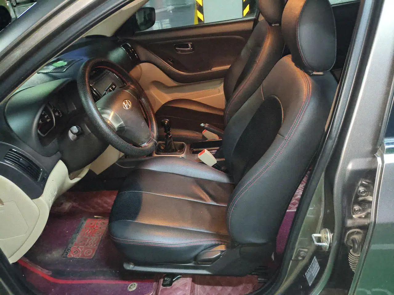 Hyundai Celesta 2011 1.6L Manual Comfort Edition — миниатюра 15