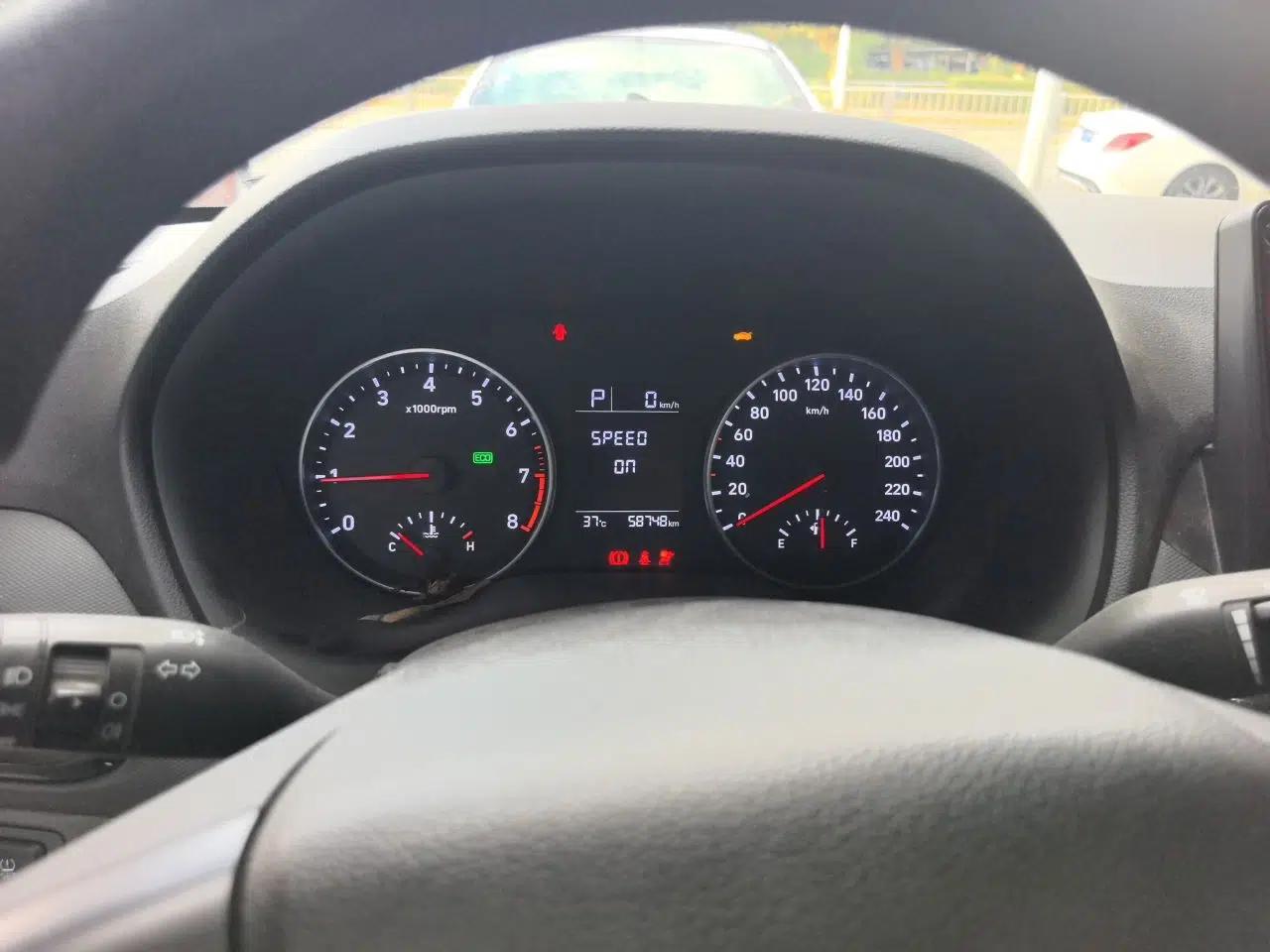 Hyundai Celesta 2020 1.6L Automatic GL Enjoyable Edition — миниатюра 11