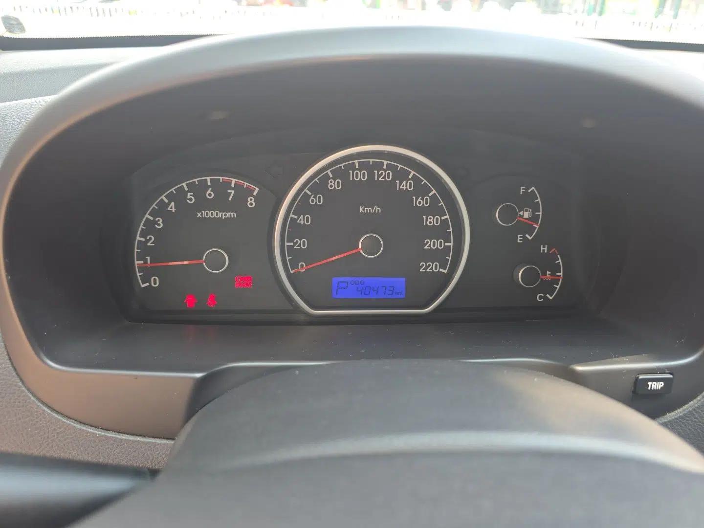 Hyundai Celesta 2011 1.6L Automatic Comfort Edition — миниатюра 11