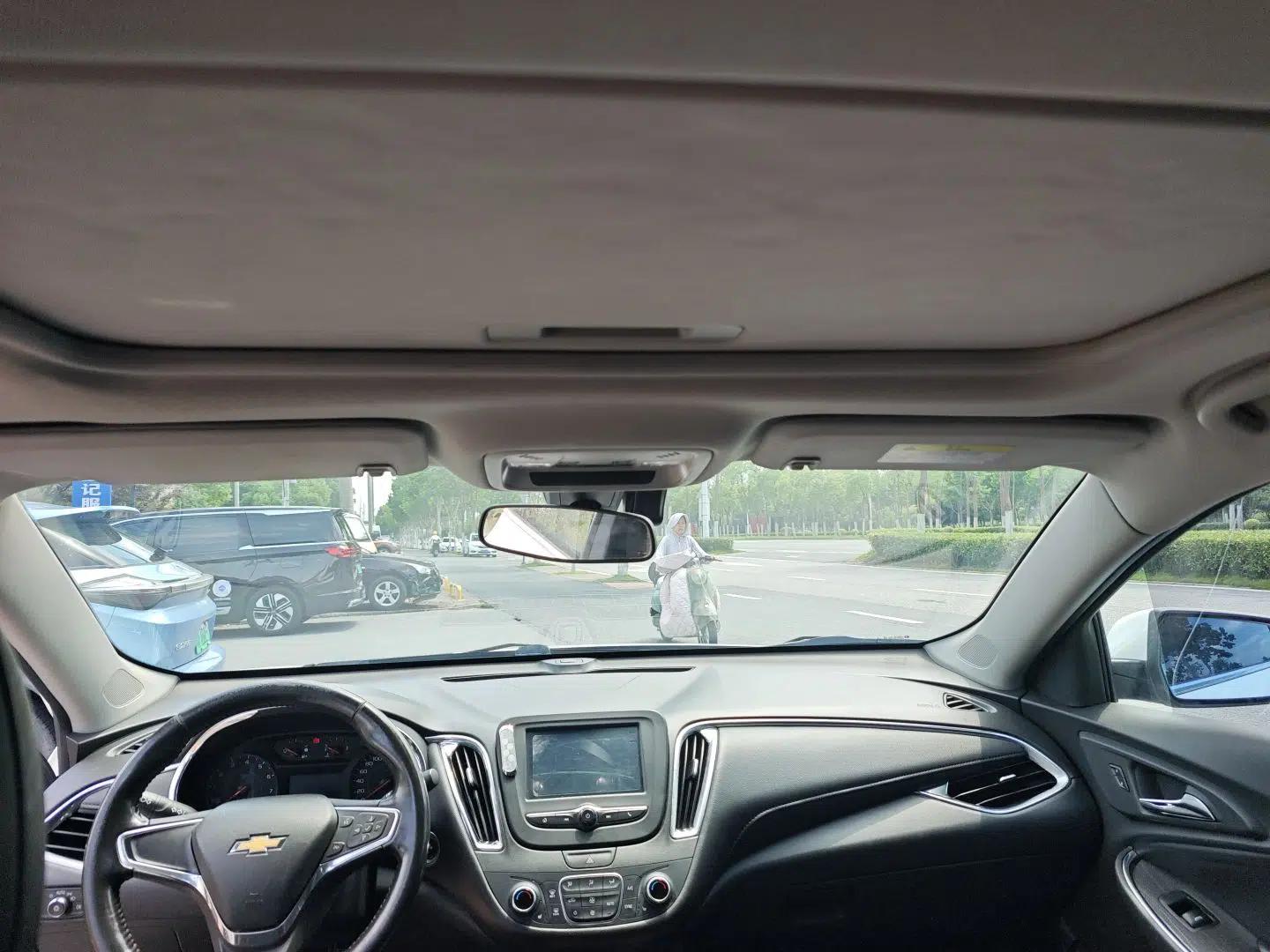 Chevrolet Malibu XL 2018 530T Automatic RuiChi Edition — миниатюра 27