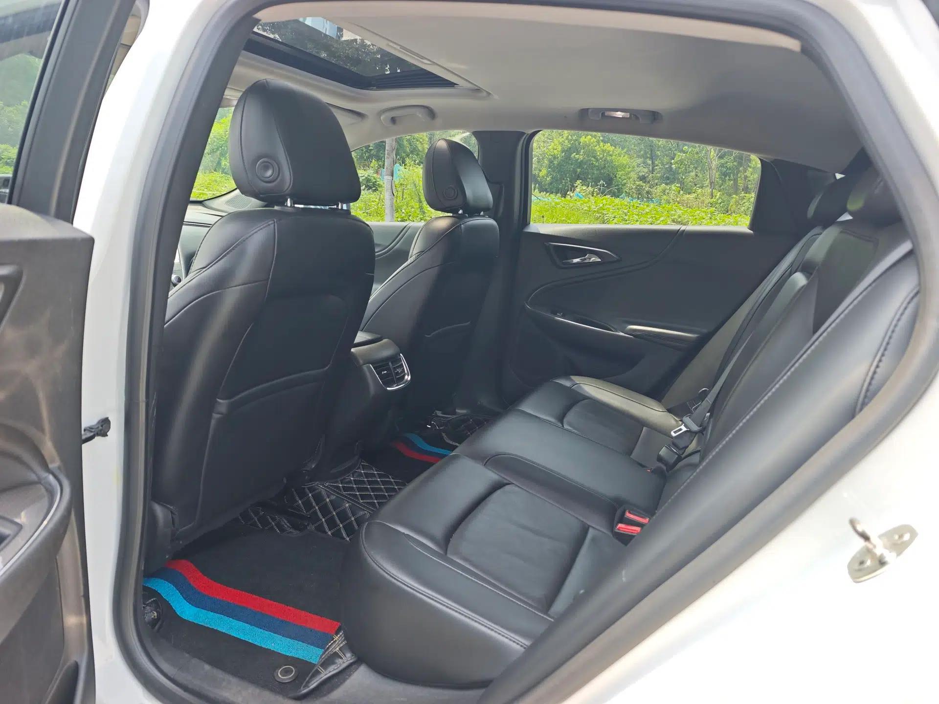Chevrolet Malibu XL 2018 530T Automatic RuiChi Edition — миниатюра 32