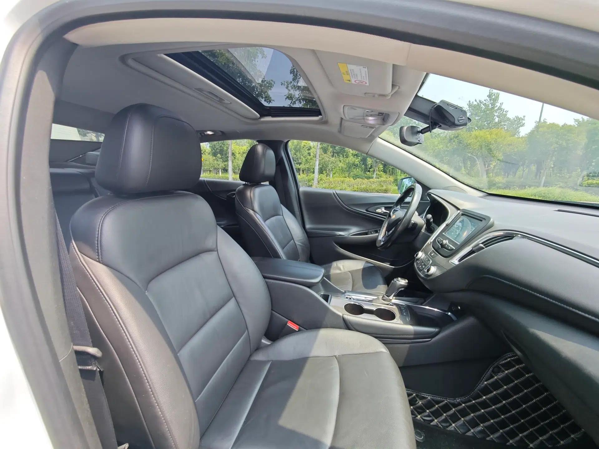 Chevrolet Malibu XL 2018 530T Automatic RuiChi Edition — миниатюра 34