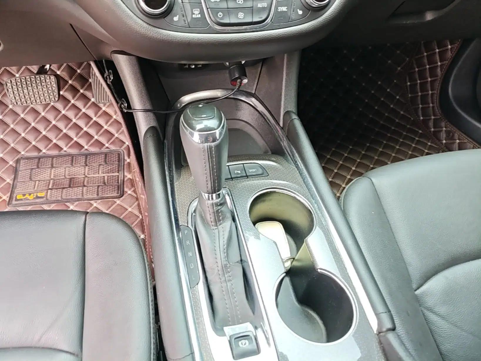 Chevrolet Malibu XL 2018 530T Automatic Ruiyi Edition — миниатюра 16