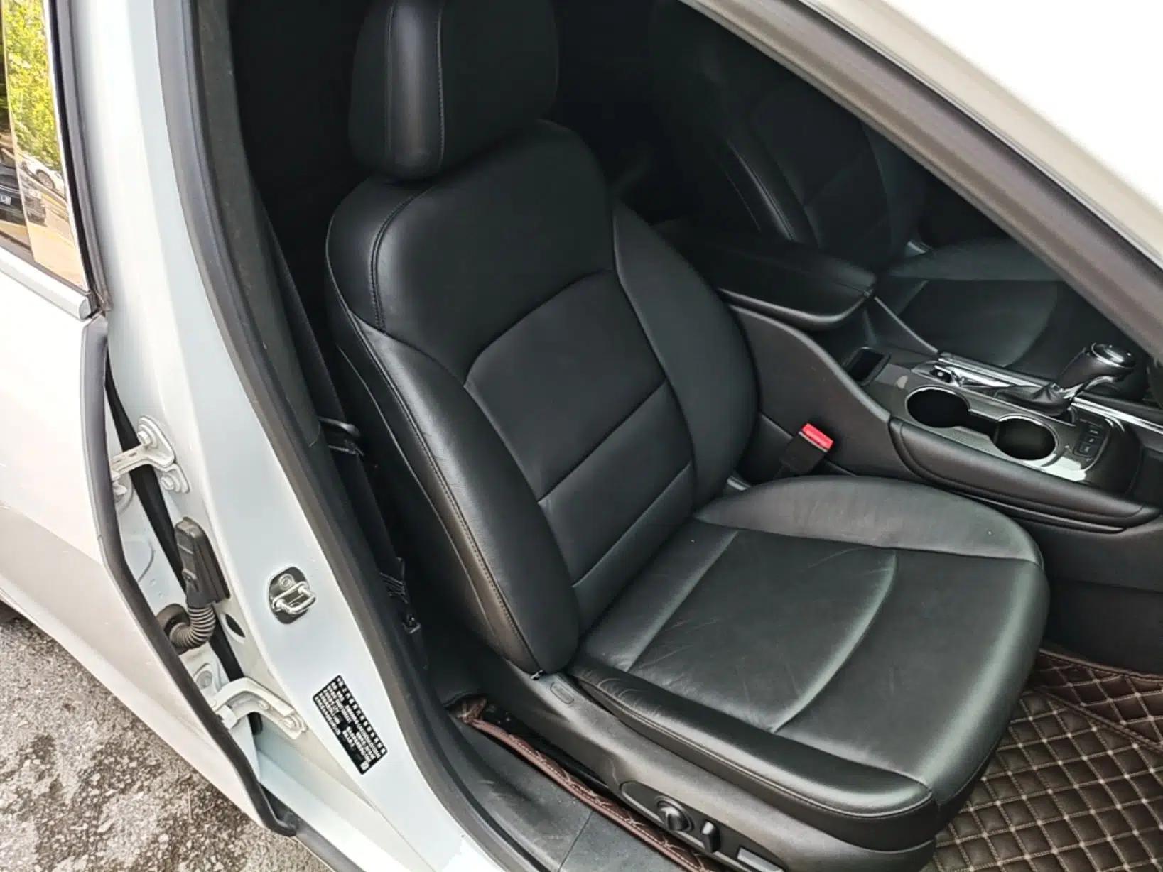 Chevrolet Malibu XL 2018 530T Automatic Ruiyi Edition — миниатюра 19