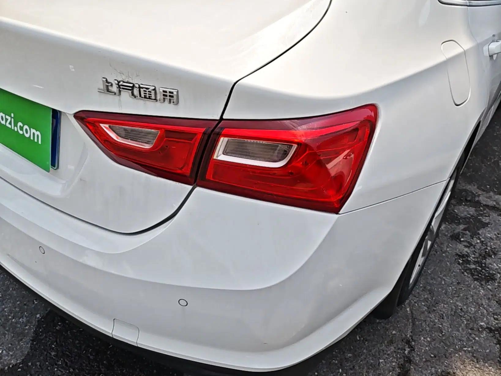 Chevrolet Malibu XL 2018 530T Automatic Ruiyi Edition — миниатюра 9