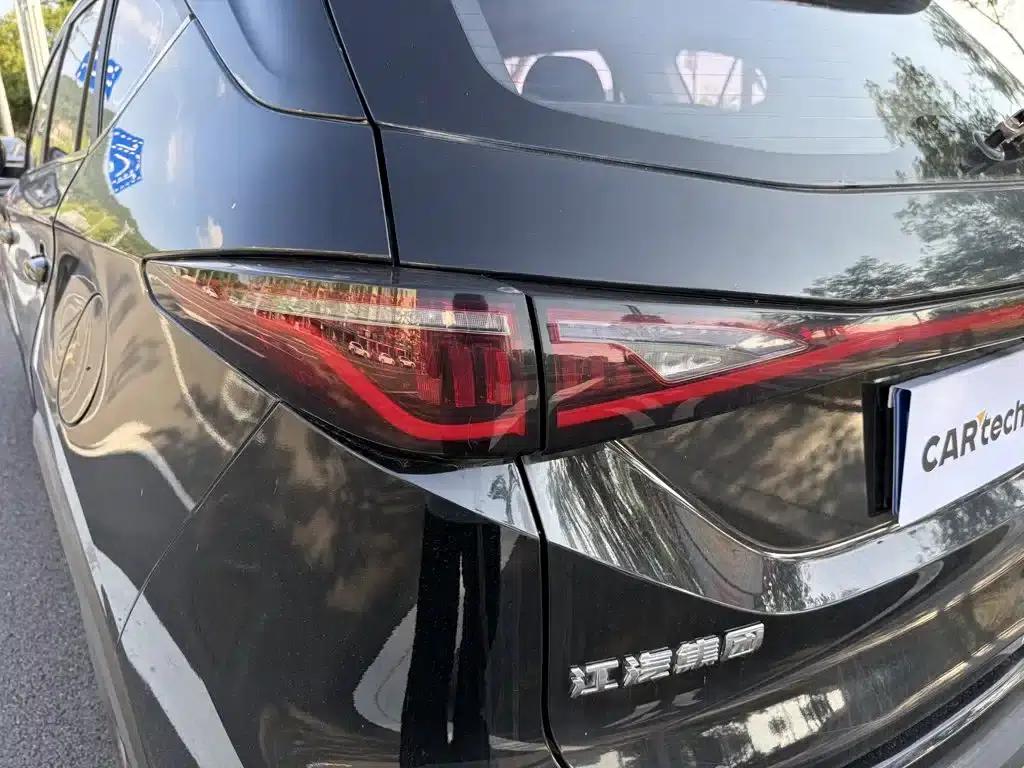 Sihao X8 2021 300T DCT Luxury Intelligent Connected Edition 6-seater — миниатюра 8
