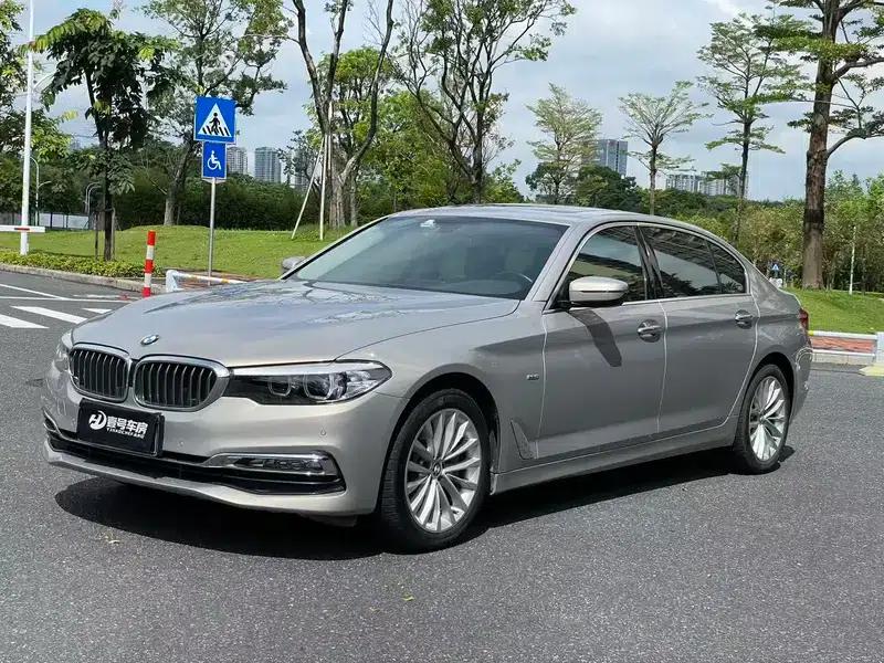 2018 BMW 5 Series 530Li Leading Luxury Package — миниатюра 1
