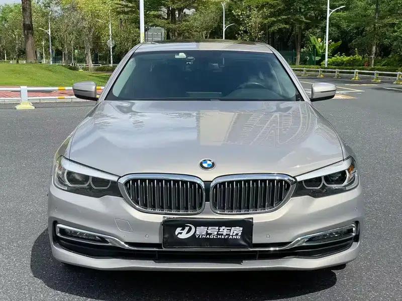 2018 BMW 5 Series 530Li Leading Luxury Package — миниатюра 2
