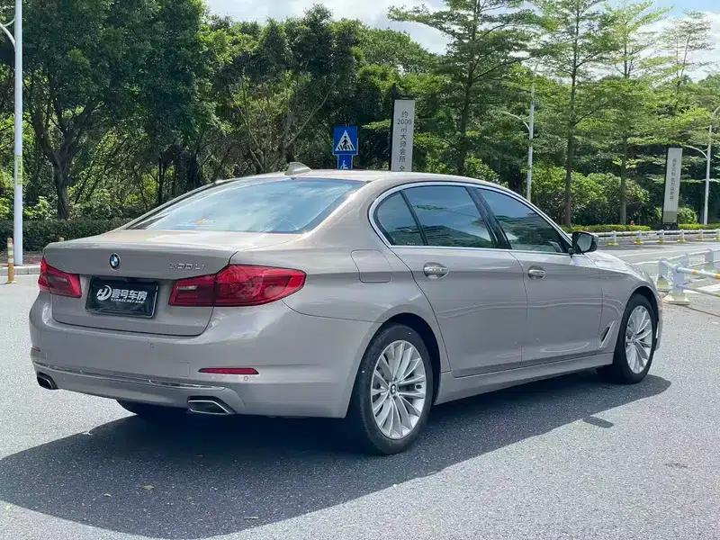 2018 BMW 5 Series 530Li Leading Luxury Package — миниатюра 6