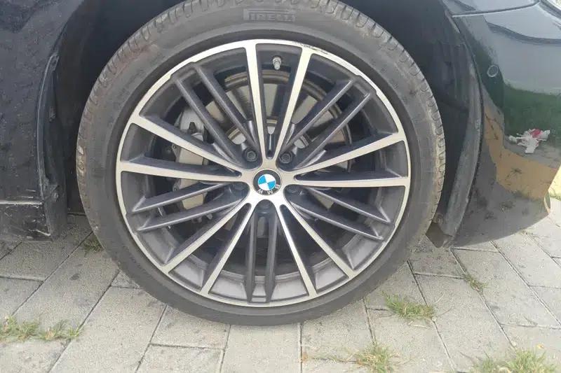 2023 BMW 5 Series Facelift 530Li Leading Edition M Sport Package — миниатюра 4