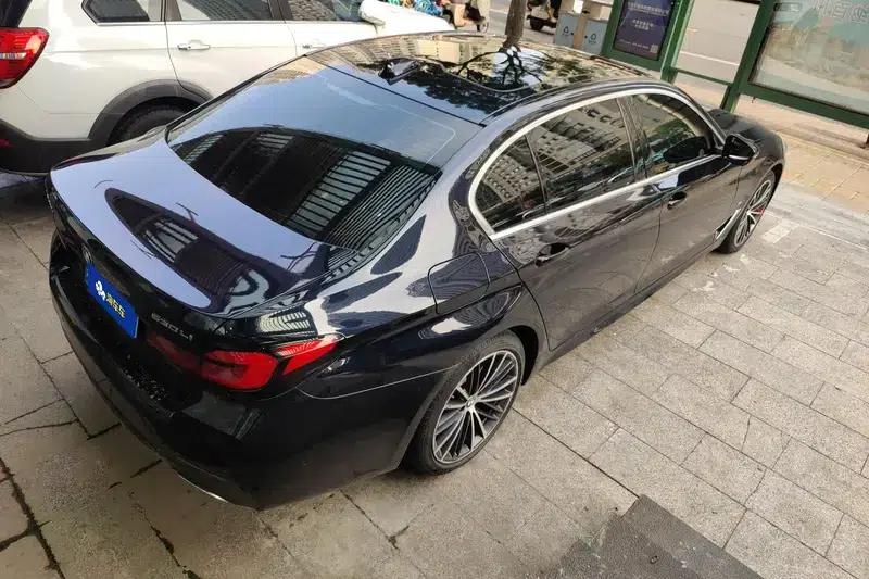 2023 BMW 5 Series Facelift 530Li Leading Edition M Sport Package — миниатюра 3