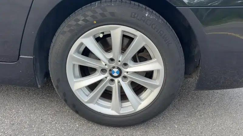 2014 BMW 5 Series 520Li Elegant Edition — миниатюра 11