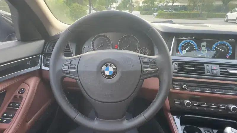 2014 BMW 5 Series 520Li Elegant Edition — миниатюра 14