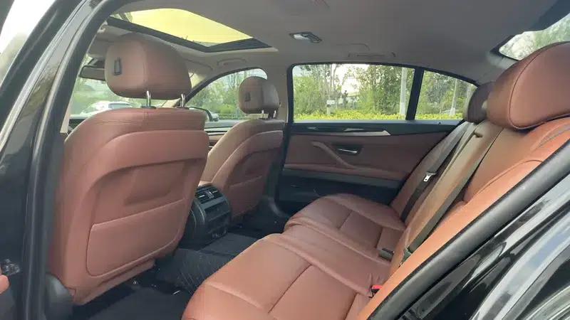 2014 BMW 5 Series 520Li Elegant Edition — миниатюра 18