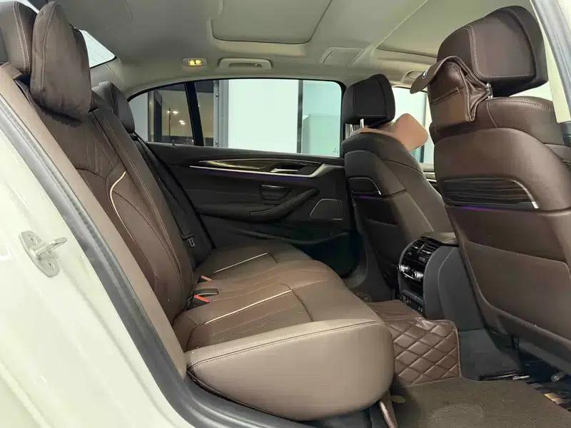 BMW 5 Series 2022 Facelift 530Li Luxury Package — миниатюра 18
