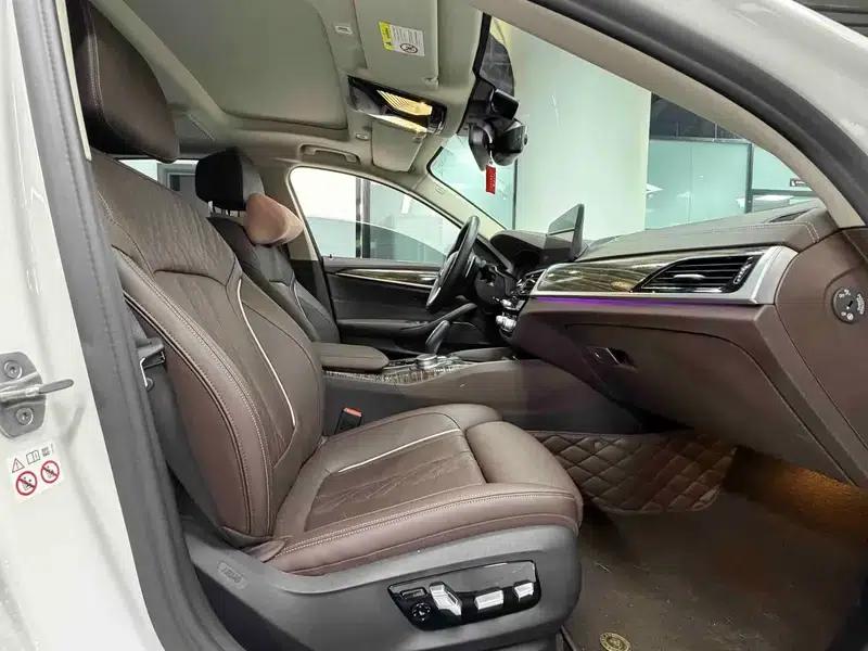 BMW 5 Series 2022 Facelift 530Li Luxury Package — миниатюра 19
