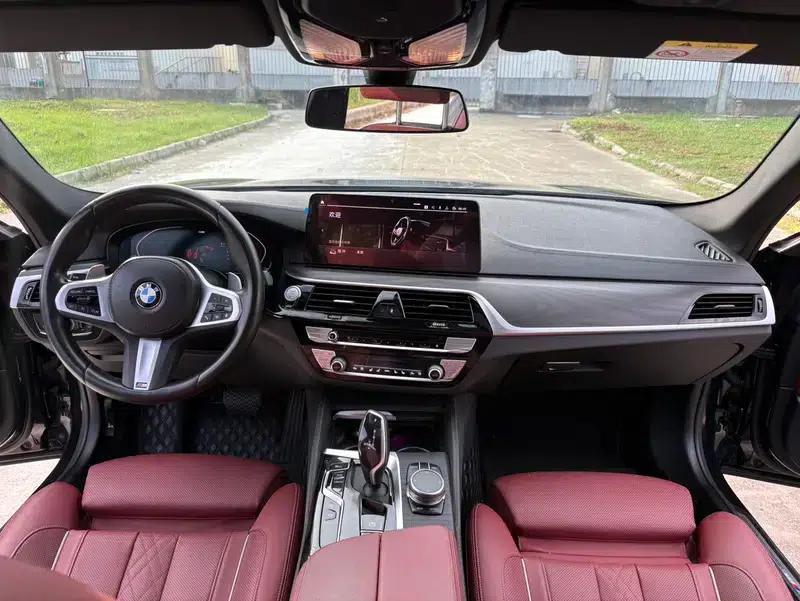 2022 BMW 5 Series, third facelift, 530Li Luxury M Sport Package — миниатюра 11