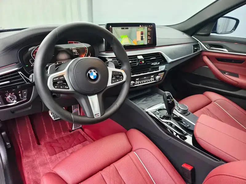 2021 BMW 5 Series Facelift 530Li Luxury M Sport Package — миниатюра 9