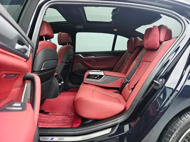 2021 BMW 5 Series Facelift 530Li Luxury M Sport Package — миниатюра 10