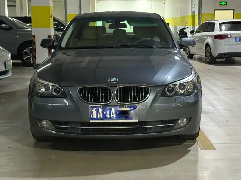 BMW 5 Series 2009 523Li Leading Edition — миниатюра 2