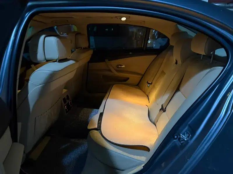 BMW 5 Series 2009 523Li Leading Edition — миниатюра 12