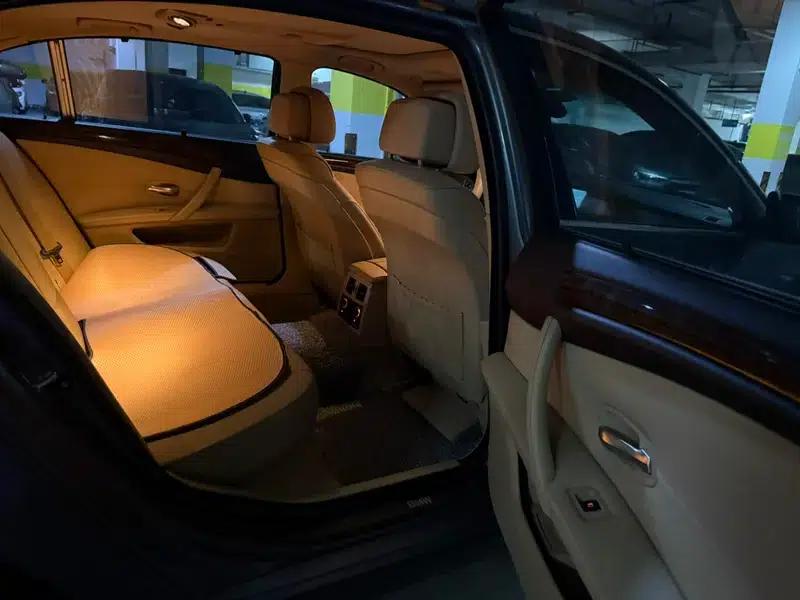 BMW 5 Series 2009 523Li Leading Edition — миниатюра 14