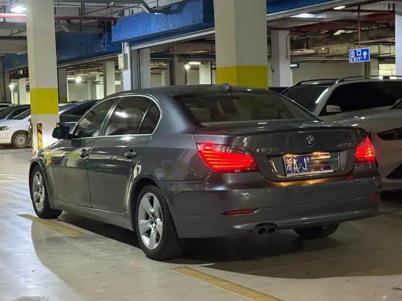 BMW 5 Series 2009 523Li Leading Edition — миниатюра 4