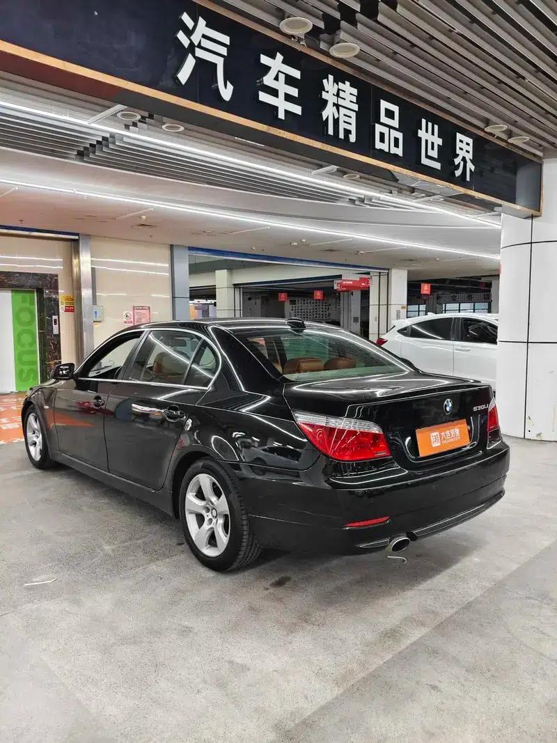 BMW 5 Series 2009 520Li Leading Edition — миниатюра 4