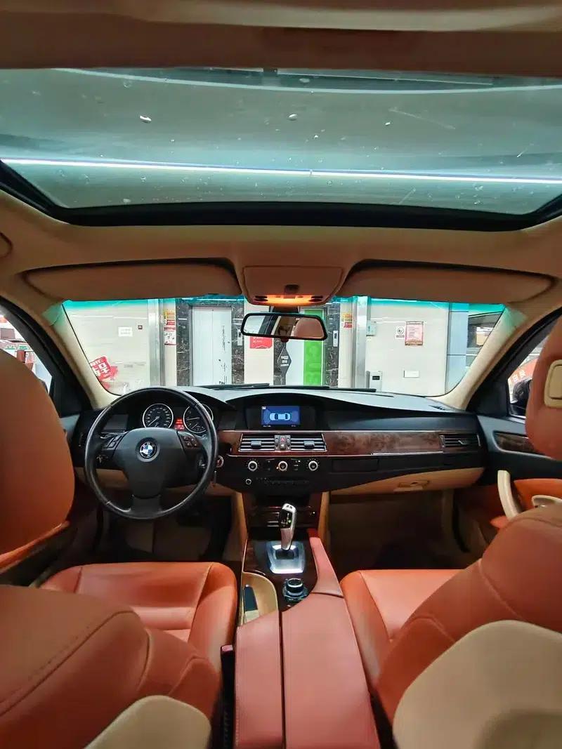 BMW 5 Series 2009 520Li Leading Edition — миниатюра 7